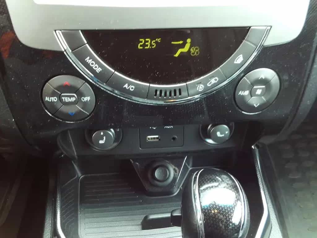 Ssangyong REXTON 2.2 Diesel e-XDi 220 4WD 08/2016-photo-10