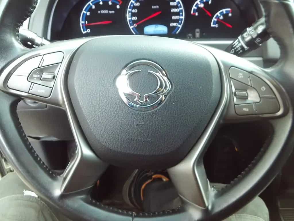 Ssangyong REXTON 2.2 Diesel e-XDi 220 4WD 08/2016-photo-13