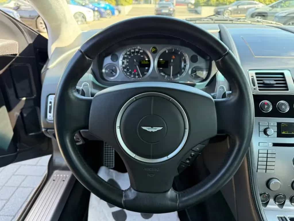 Aston Martin DB9 5.9 V12 Coupe 06/2005-photo-13