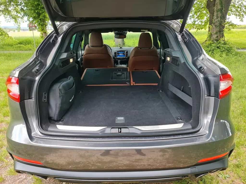 Maserati Levante Diesel 3.0 Facelift *V8 Sound*360°View* 08/2019-photo-10
