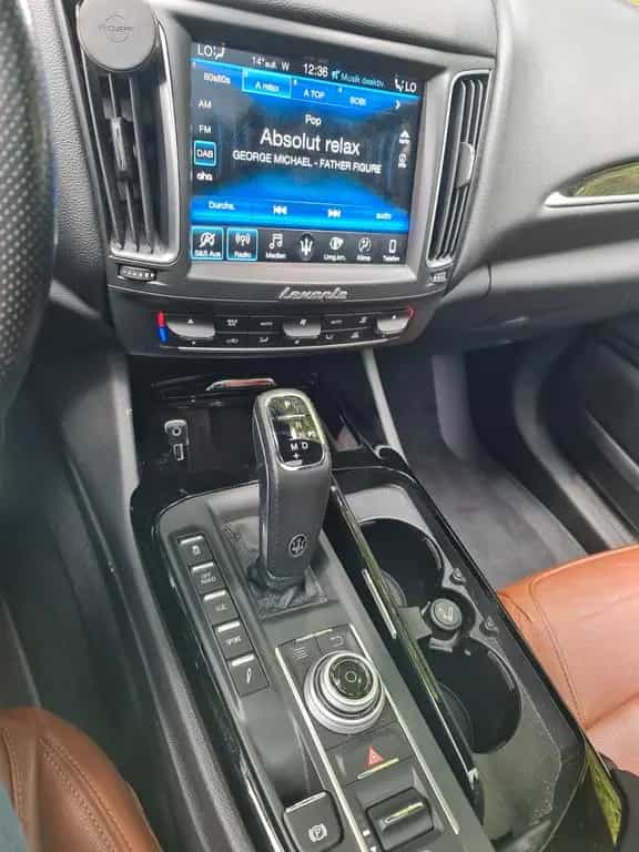 Maserati Levante Diesel 3.0 Facelift *V8 Sound*360°View* 08/2019-photo-12