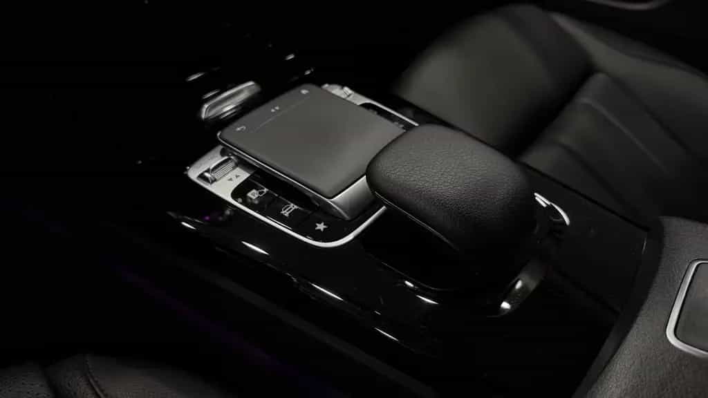 Mercedes-Benz A 220 /NightP/360°/ACC/Leder/18"/MBUX/KeyLess/LED 04/2019-photo-27