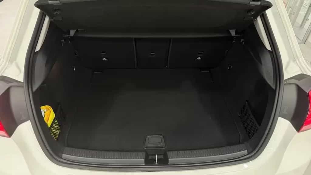 Mercedes-Benz A 220 /NightP/360°/ACC/Leder/18"/MBUX/KeyLess/LED 04/2019-photo-45