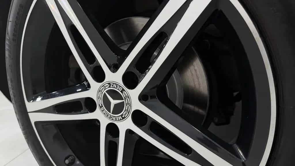 Mercedes-Benz A 220 /NightP/360°/ACC/Leder/18"/MBUX/KeyLess/LED 04/2019-photo-46