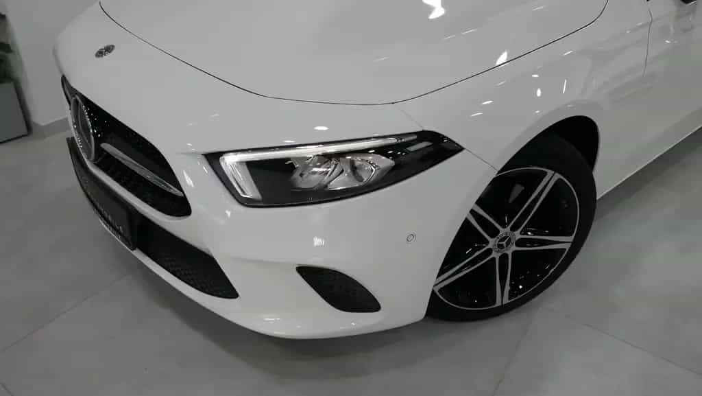 Mercedes-Benz A 220 /NightP/360°/ACC/Leder/18"/MBUX/KeyLess/LED 04/2019-photo-6