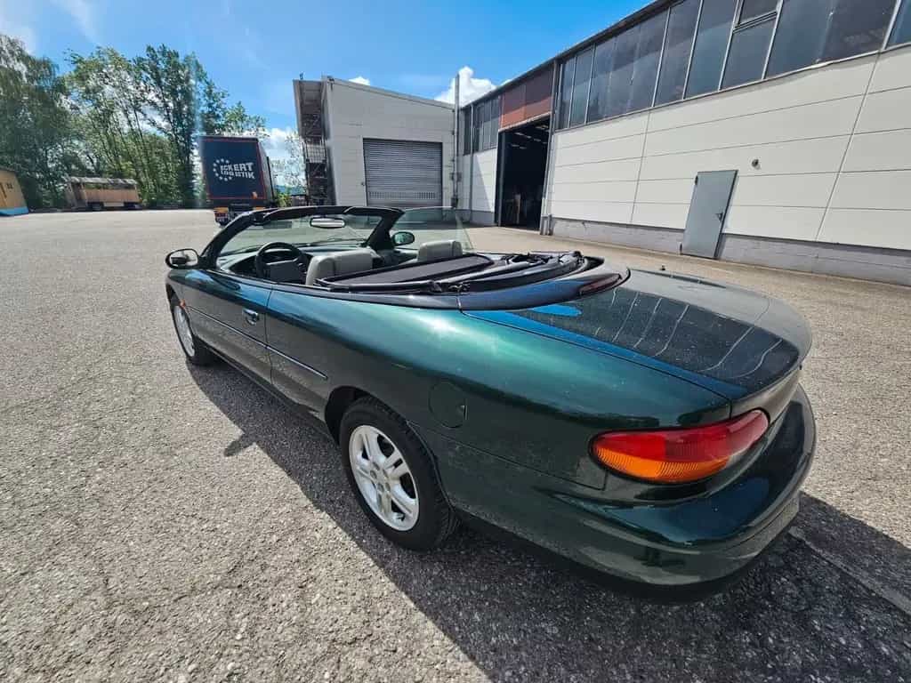 Chrysler Stratus 2.5 LX Cabrio Aut.guter Zustand, TÜV 1 J 11/1997-photo-1