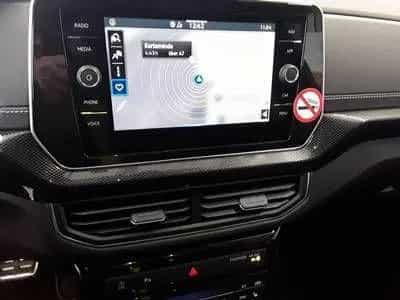 Volkswagen T-Cross 1.5 TSI R-Line DSG AHK Matrix Navi RüKa 07/2025-photo-10