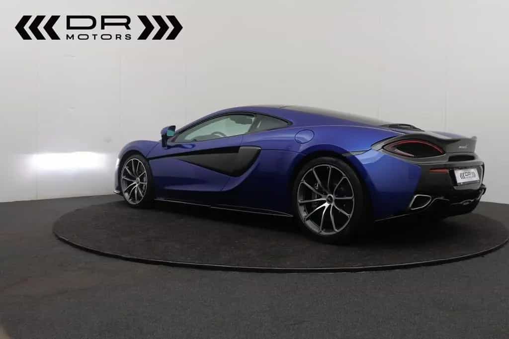 McLaren 570GT Coupé - only 1.753km! - NEW CONDITION - 07/2018-photo-2
