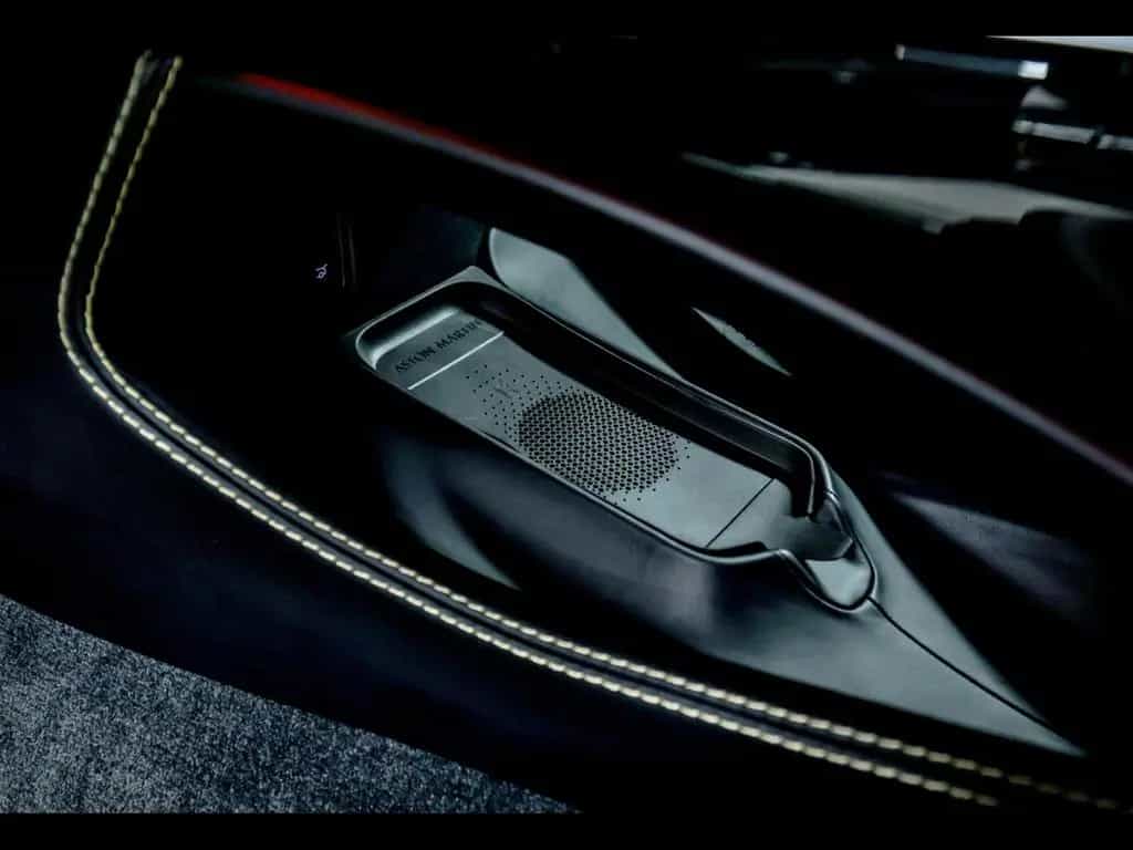 Aston Martin DBX 707 4.0 V8°23°8x RÄDER°ACC°360 05/2023-photo-21