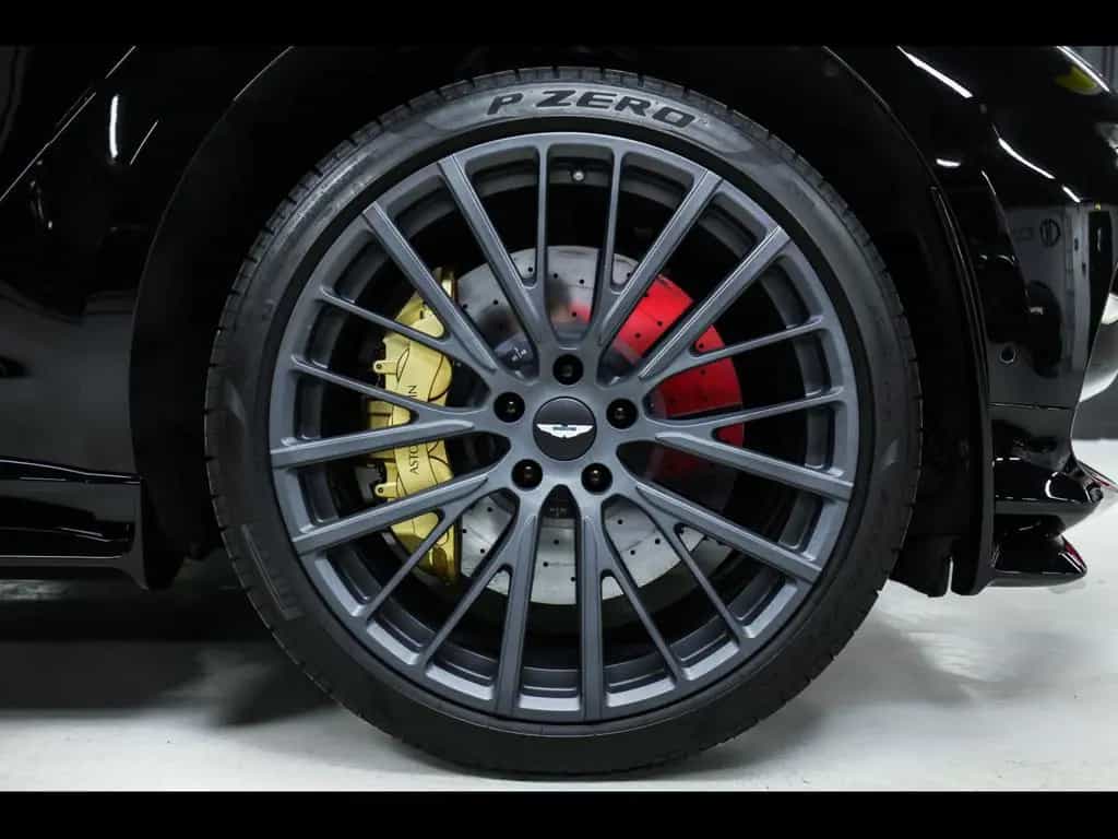Aston Martin DBX 707 4.0 V8°23°8x RÄDER°ACC°360 05/2023-photo-7