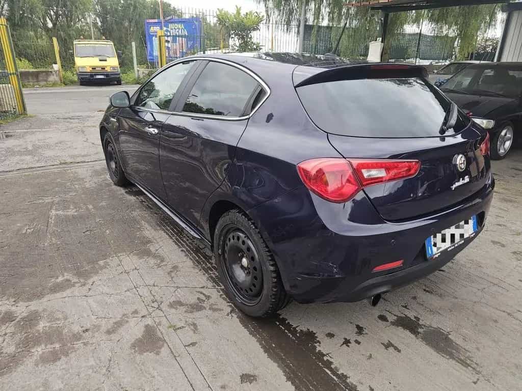 Alfa Romeo Giulietta 1.6 JTDm-2 105 CV Progressi 09/2012-photo-3