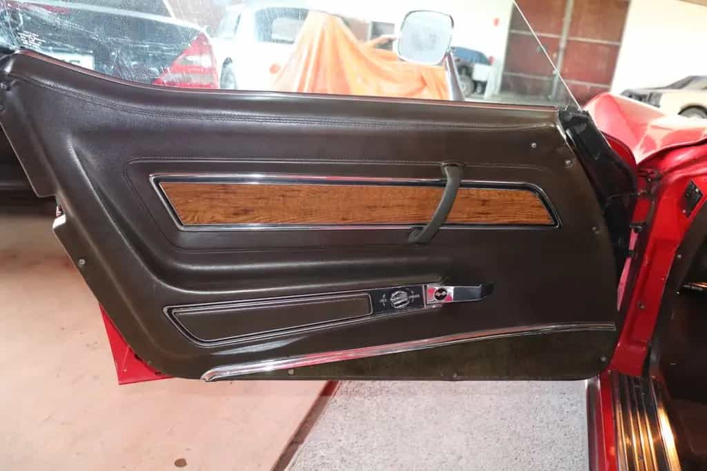 Corvette C3 07/1976-photo-18