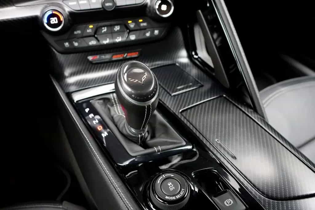 Corvette Z06 6.2 V8 Targa/Head-up/BOSE/360°/SHZ/SBL/R19 07/2019-photo-30