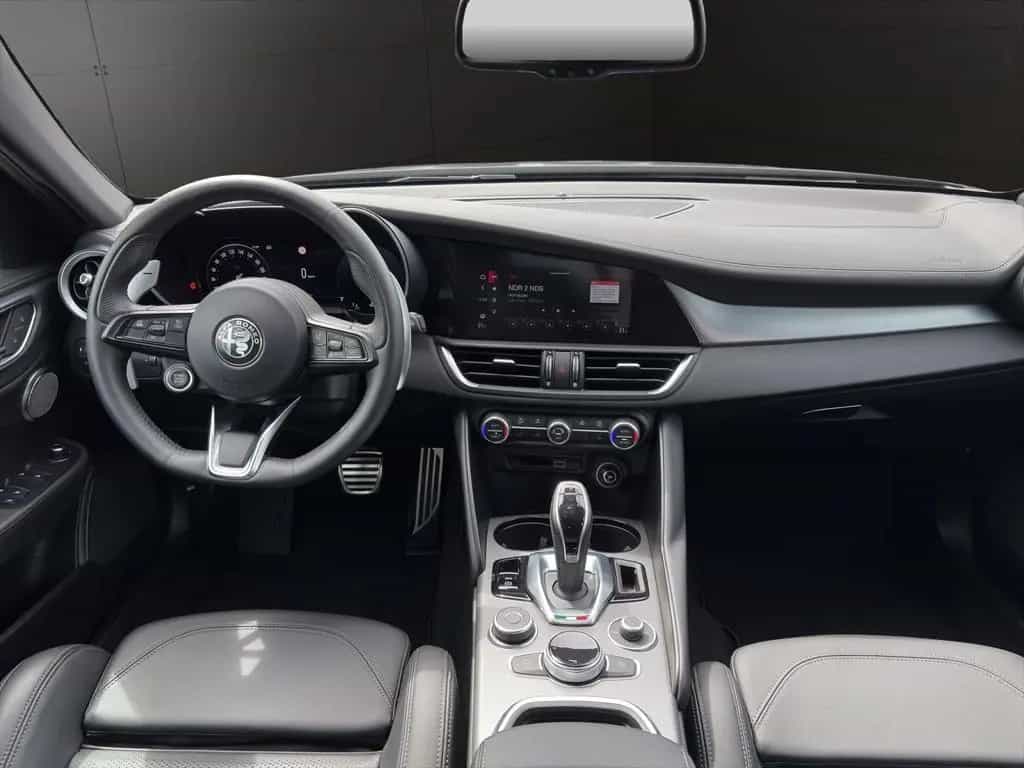 Alfa Romeo Giulia MY24 SPRINT Premium Paket 03/2024-photo-4