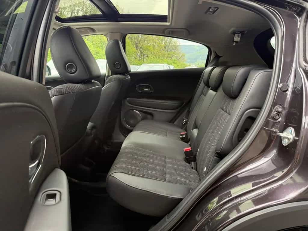 Honda HR-V Executive *AHK *LED *Kamera *App *DAB *Pano 04/2018-photo-11