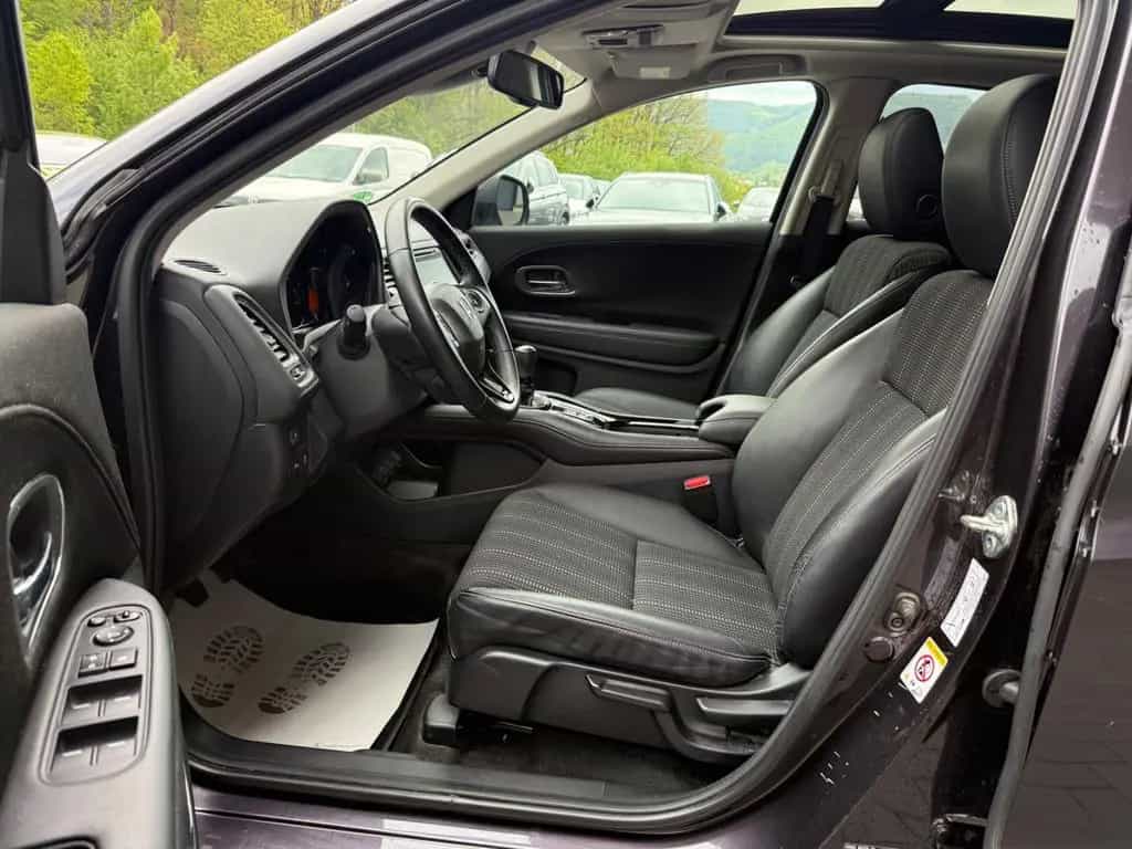 Honda HR-V Executive *AHK *LED *Kamera *App *DAB *Pano 04/2018-photo-9
