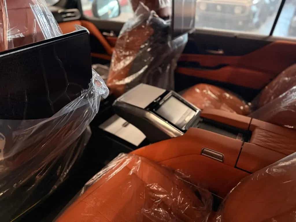 Lexus LX 500 LX500d+2026+VIP+4Seats+BERLIN+EUver 04/2026-photo-25