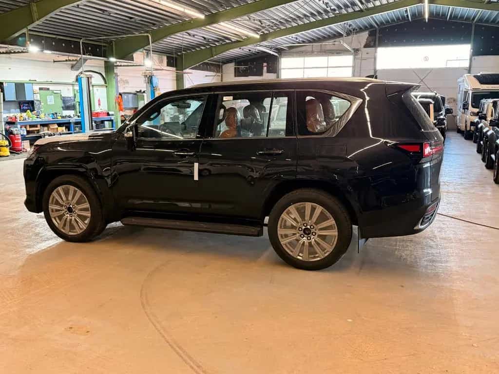 Lexus LX 500 LX500d+2026+VIP+4Seats+BERLIN+EUver 04/2026-photo-5