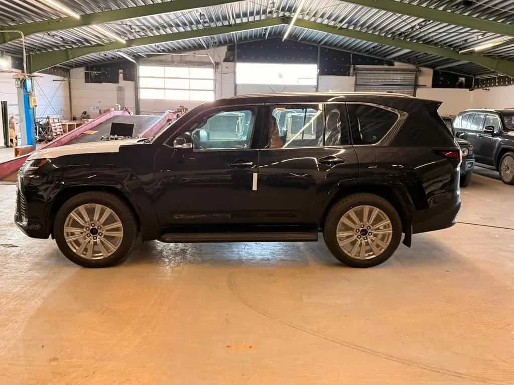 Lexus LX 500 LX500d+2026+VIP+4Seats+BERLIN+EUver 04/2026-photo-7