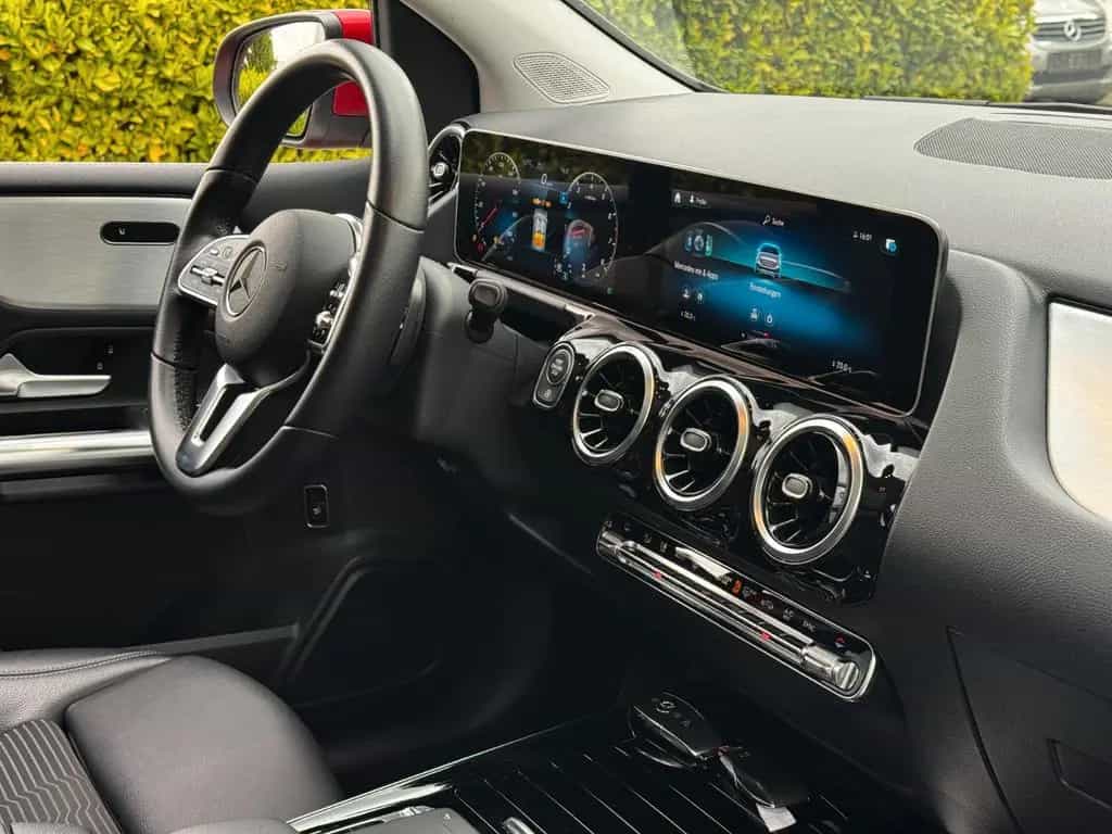 Mercedes-Benz B 220 4Matic Garantie *Keyless *Pano *Navi *LED 07/2019-photo-19