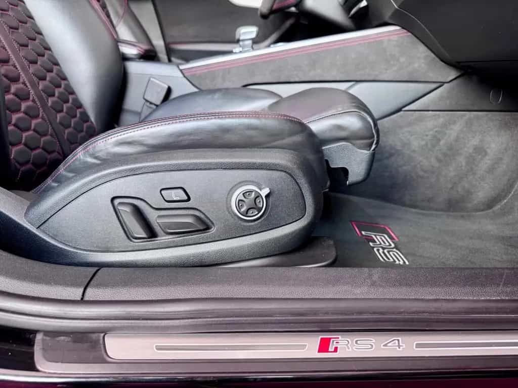 Audi RS4 Pano ACC SAGA 360°B&O Raute HeadUp DynPak 20 08/2019-photo-25