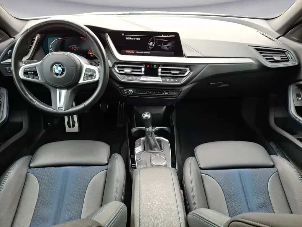 BMW 218 Gran Coupé 218i Gran Coupe M Sport Klimaaut. Sportsitze AHK 05/2022-photo-9