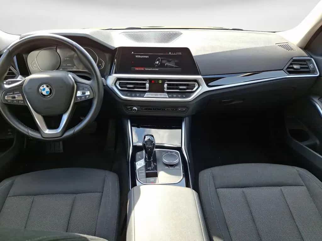 BMW 320 d Touring Automatik Klimaauto, PDC, 12/2020-photo-4