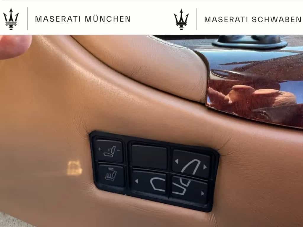 Aston Martin DB7 Cabrio Automatik - Kundenvermittlung 07/1997-photo-19