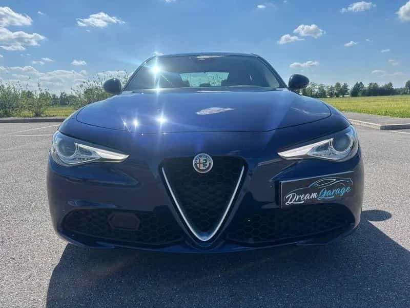 Alfa Romeo Giulia 2.2 Diesel 150CV 10/2017-photo-1