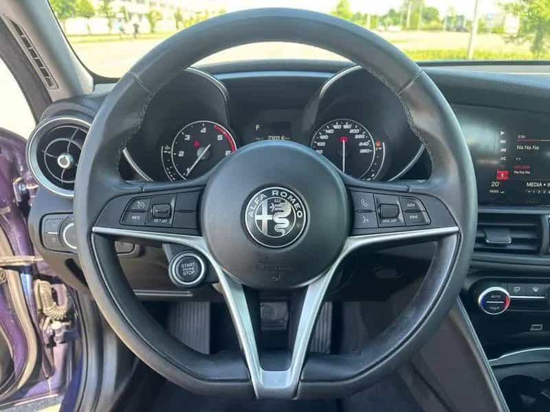 Alfa Romeo Giulia 2.2 Diesel 150CV 10/2017-photo-14