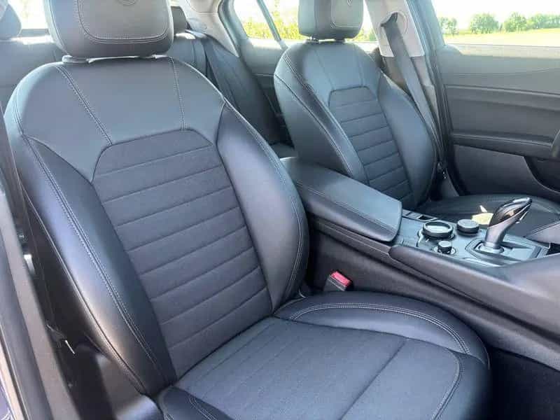 Alfa Romeo Giulia 2.2 Diesel 150CV 10/2017-photo-9