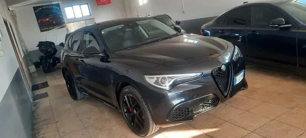 Alfa Romeo Stelvio 2.0 Turbo 280 CV AT8 Q4 Super 04/2017-photo-10