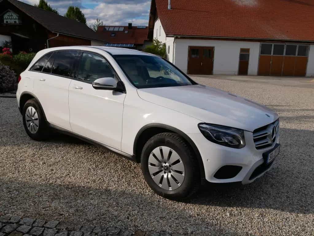 Mercedes-Benz GLC 250 4MATIC Autom. - 06/2018-photo-2