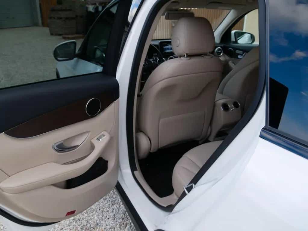 Mercedes-Benz GLC 250 4MATIC Autom. - 06/2018-photo-9