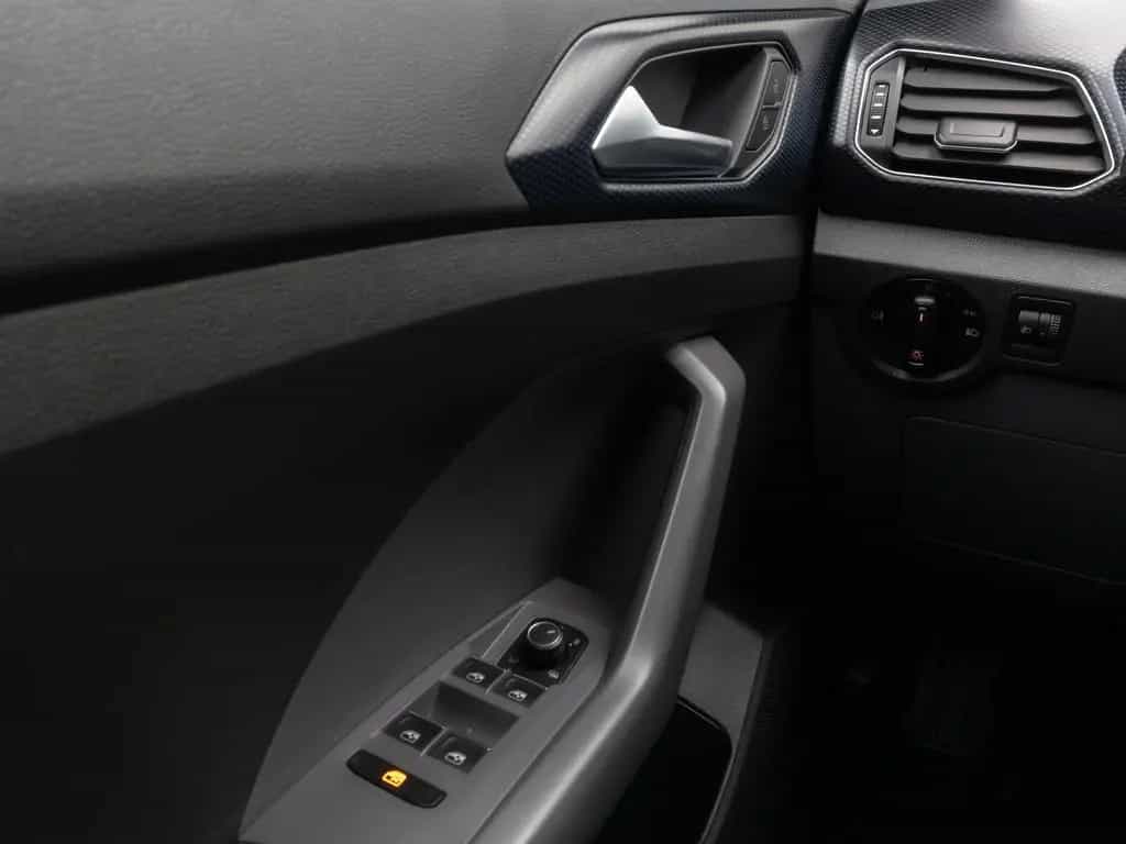 Volkswagen T-Cross United ACC FahrAssist DAB Navi ParkAssis 02/2021-photo-29