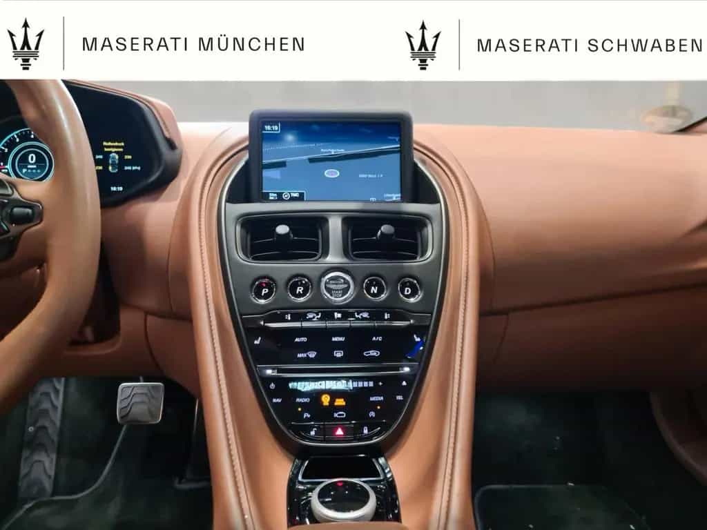 Aston Martin DB11 Volante/12M Garantie/ Service neu 10/2019-photo-10