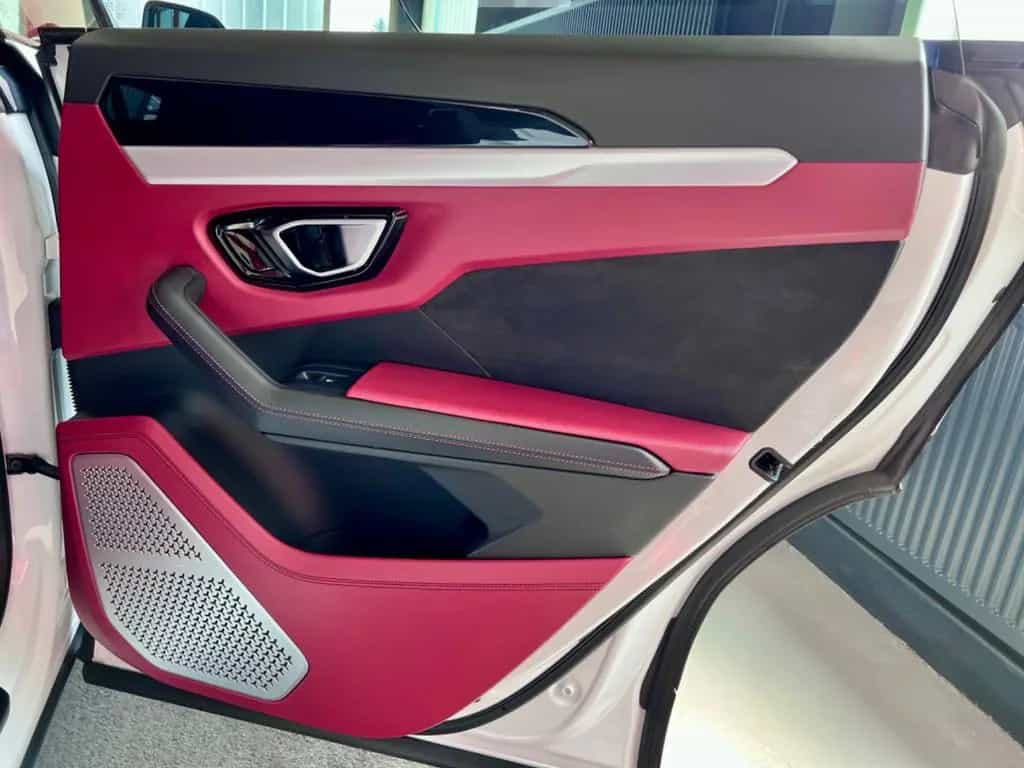 Lamborghini Urus Panorama Garantie B&O 360° ACC Hud Massage 03/2019-photo-26