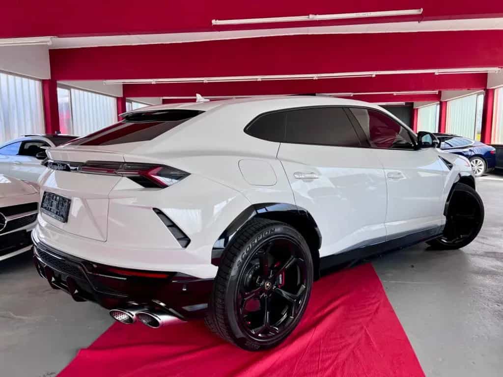Lamborghini Urus Panorama Garantie B&O 360° ACC Hud Massage 03/2019-photo-8