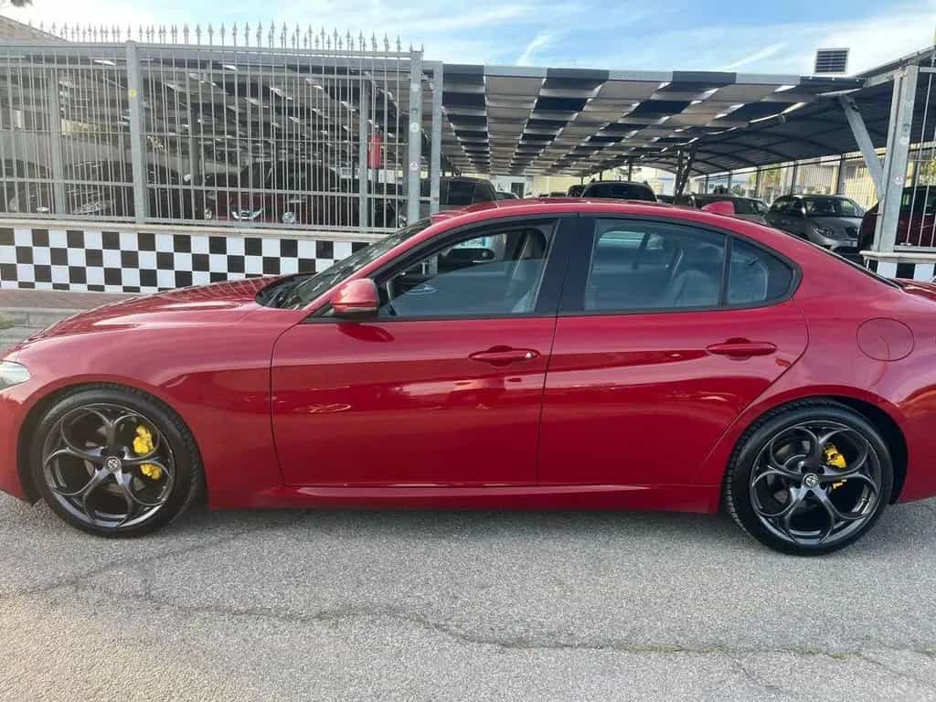 Alfa Romeo Giulia 2.2 Turbodiesel 180 CV Busines 07/2016-photo-7