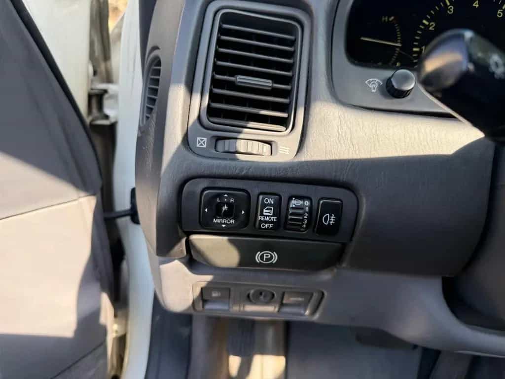Lexus LS 400 07/1991-photo-10