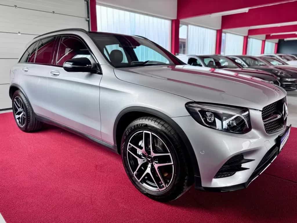 Mercedes-Benz GLC 43 AMG GLC43 AMG Pano Burmester Airmatic LED KeylesGo19 11/2016-photo-1