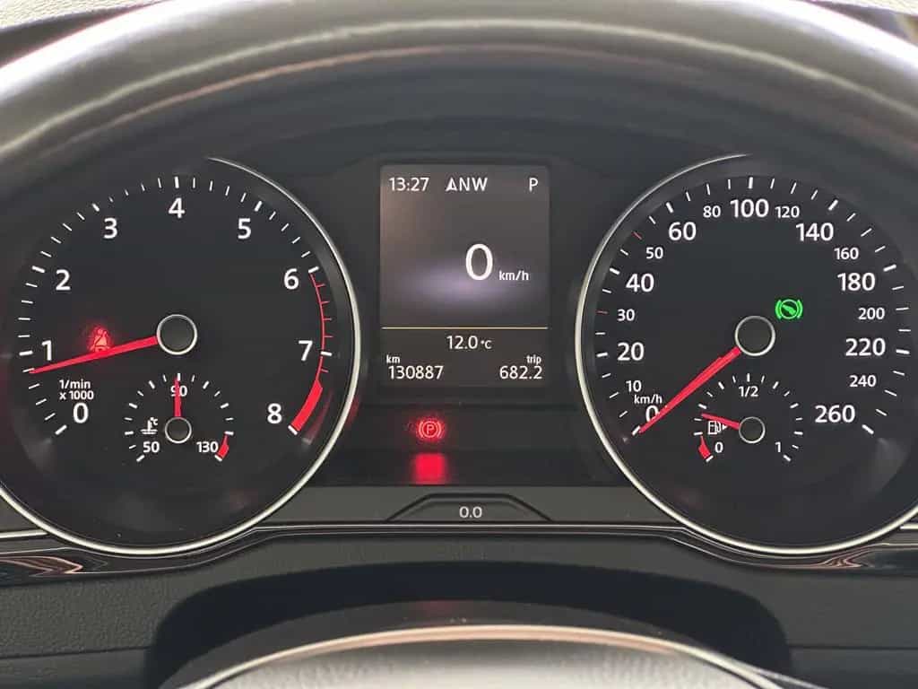 Volkswagen Passat Highline Pano AHK SHZ Navi ACC 07/2015-photo-19