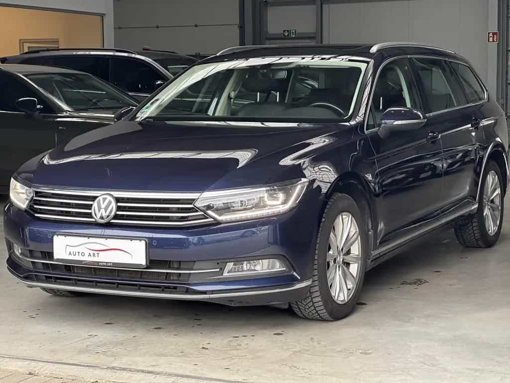 Volkswagen Passat Highline Pano AHK SHZ Navi ACC 07/2015-photo-2