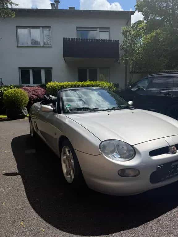 MG MGF 1.8i -MGF 1999 | deutsches Fahrzeug | lücken 04/1999-photo-5