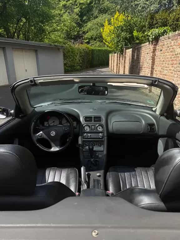 MG MGF 1.8i -MGF 1999 | deutsches Fahrzeug | lücken 04/1999-photo-9