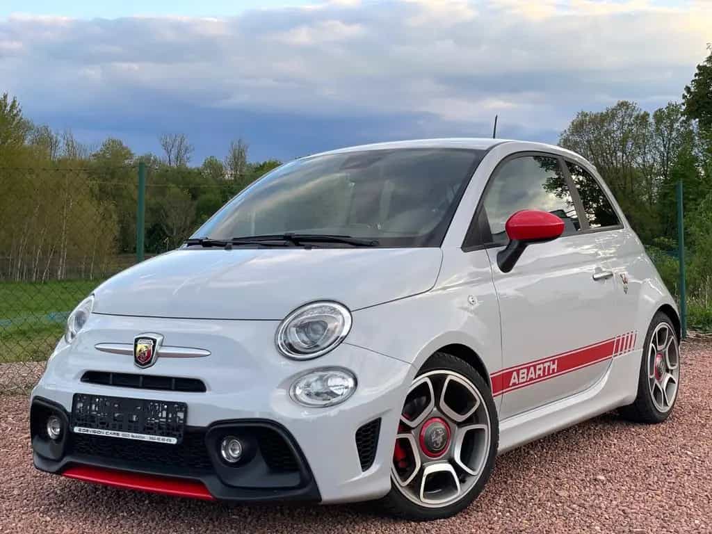 Abarth 595 1.4 T-Jet*DAB+*LED*Einparkhilfe*1.Hand* 12/2020-photo-1