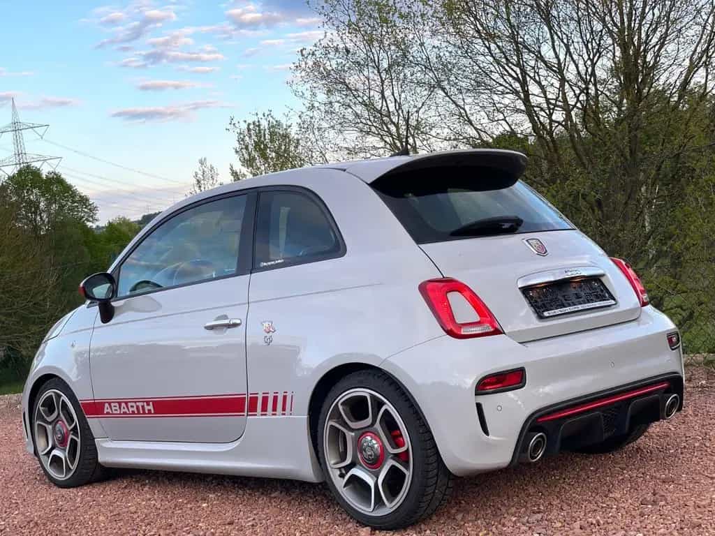 Abarth 595 1.4 T-Jet*DAB+*LED*Einparkhilfe*1.Hand* 12/2020-photo-3