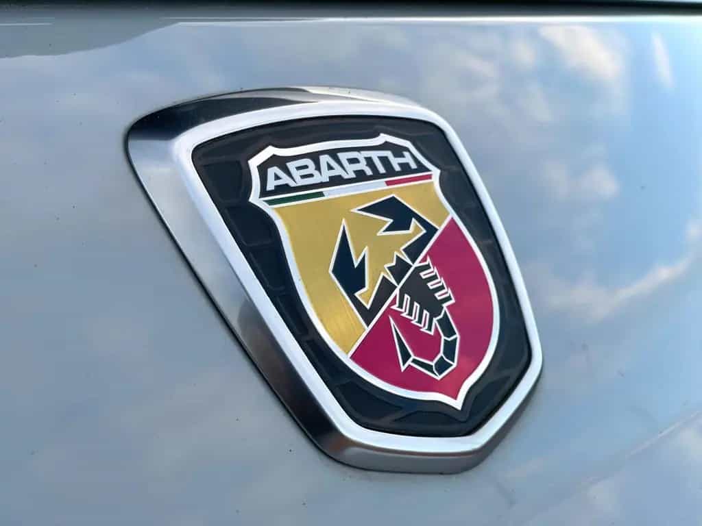 Abarth 595 1.4 T-Jet*DAB+*LED*Einparkhilfe*1.Hand* 12/2020-photo-7