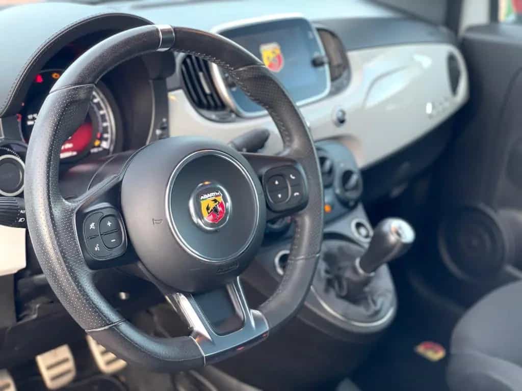Abarth 595 1.4 T-Jet*DAB+*LED*Einparkhilfe*1.Hand* 12/2020-photo-8