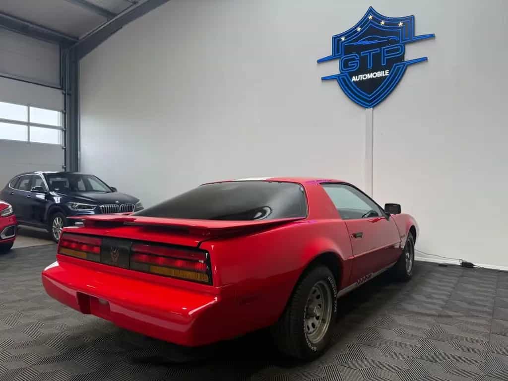 Pontiac Firebird 07/1990-photo-3